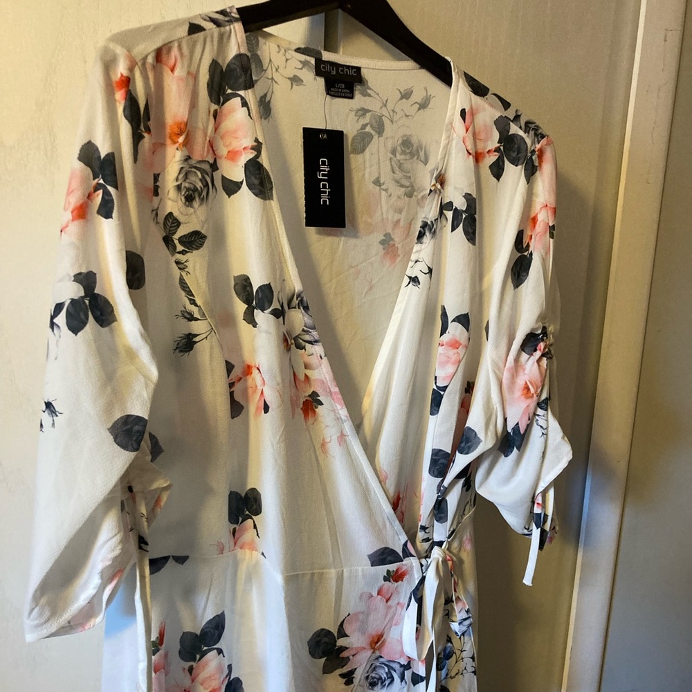 City Chic Floral Printed Blouse